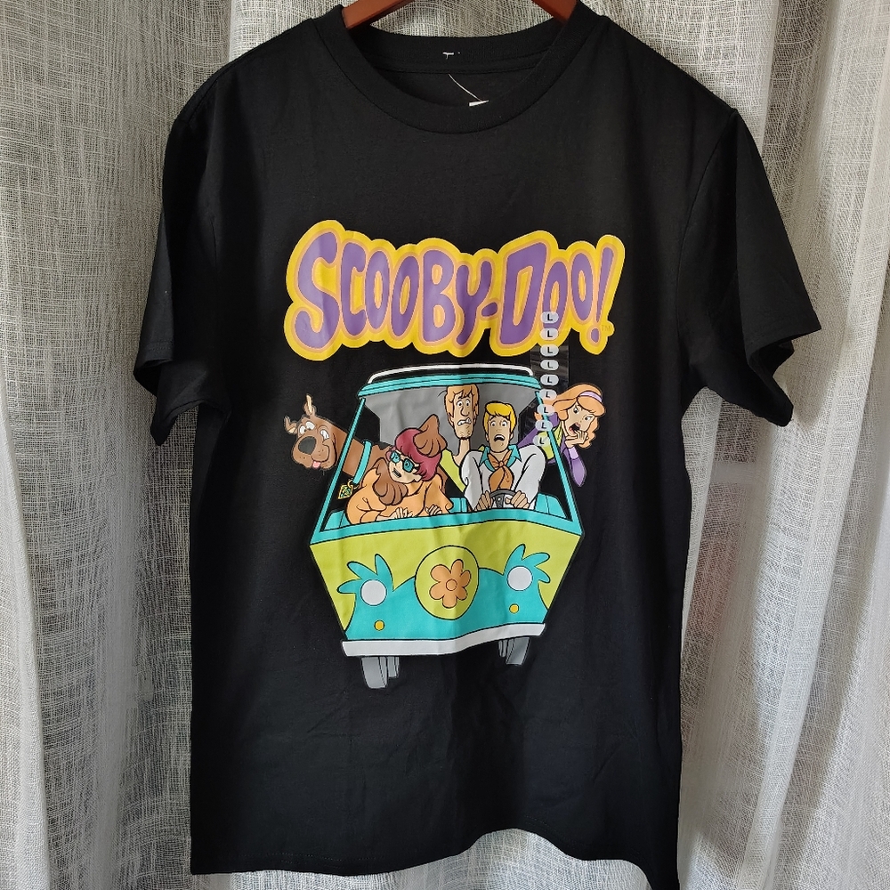 NWT Scooby-do Adult Graphic T-Shirt